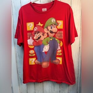 Super Mario Red Graphic T-Shirt size  XL
